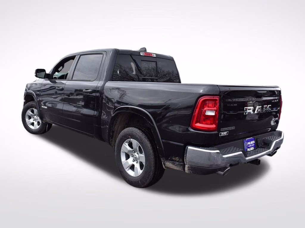 2026 Diamond Black Crystal Pearlcoat Ram 1500 Big Horn/Lone Star 4X4 Truck