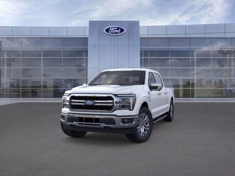 2025 Oxford White Ford F-150 LARIAT 4X4 Truck