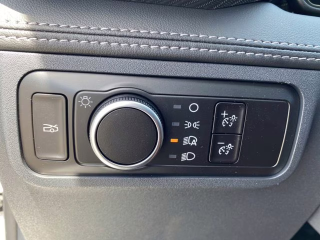 2026 Oxford White Ford Mustang EcoBoost Premium RWD Coupe