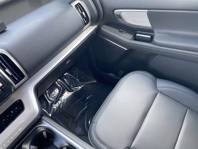 2026 Agate Black Metallic Ford Expedition Max Active 4X4 SUV