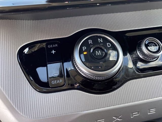 2026 Agate Black Metallic Ford Expedition Max Active 4X4 SUV