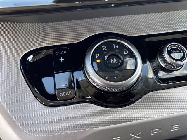 2026 Agate Black Metallic Ford Expedition Max Active 4X4 SUV