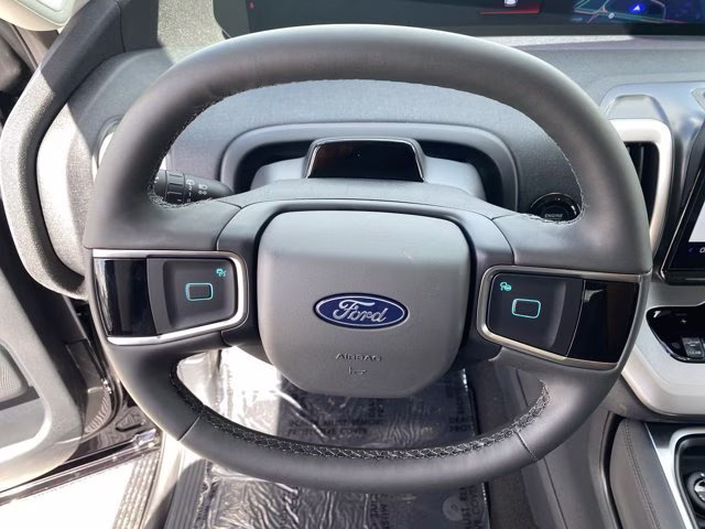 2026 Agate Black Metallic Ford Expedition Max Active 4X4 SUV