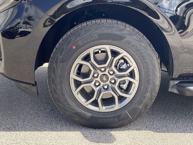 2026 Agate Black Metallic Ford Expedition Max Active 4X4 SUV