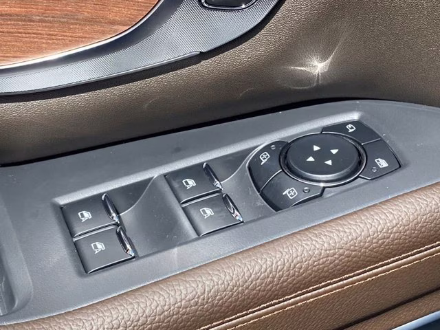 2026 Star White Metallic Tri-Coat Ford Expedition Max King Ranch 4X4 SUV