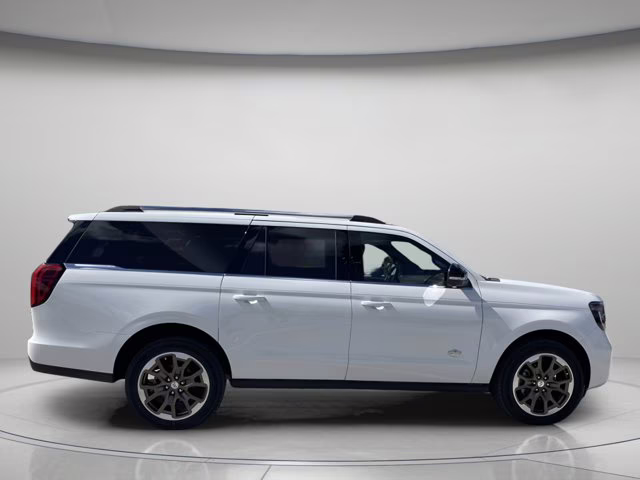 2026 Star White Metallic Tri-Coat Ford Expedition Max King Ranch 4X4 SUV
