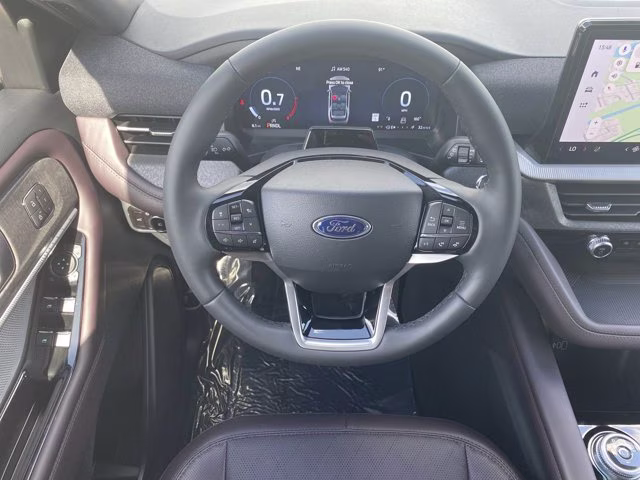 2026 Space White Metallic Ford Explorer Platinum RWD SUV