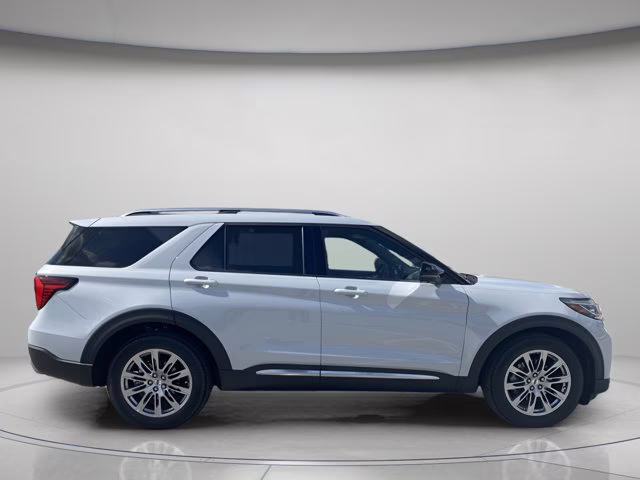 2026 Space White Metallic Ford Explorer Platinum RWD SUV