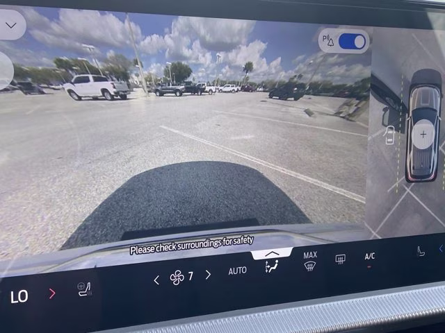 2026 Space White Metallic Ford Explorer Platinum RWD SUV