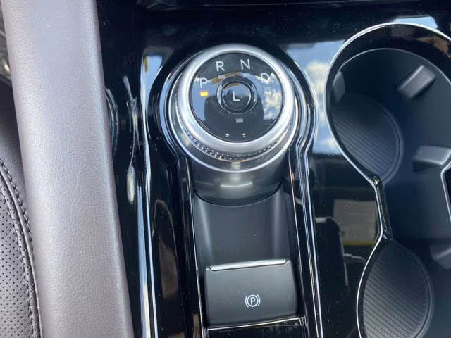 2026 Space White Metallic Ford Explorer Platinum RWD SUV