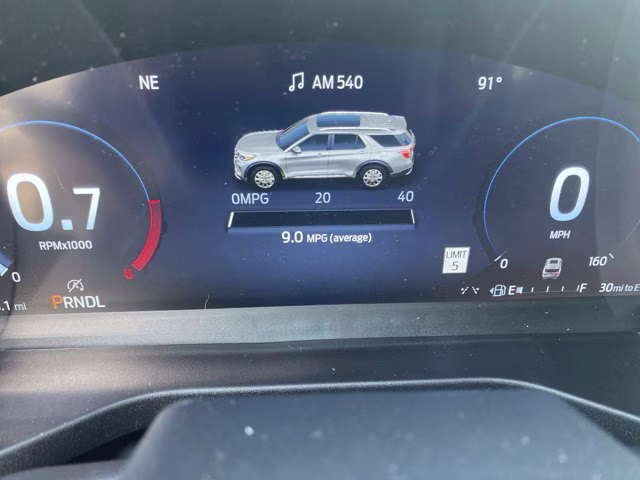 2026 Space White Metallic Ford Explorer Platinum RWD SUV