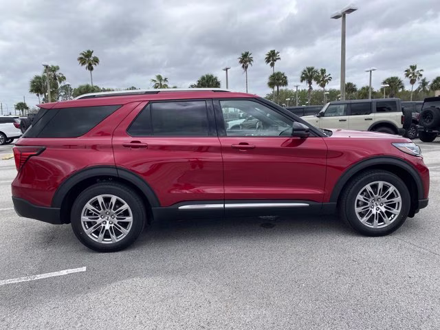2026 Rapid Red Metallic Tinted Clearcoat Ford Explorer Platinum RWD SUV