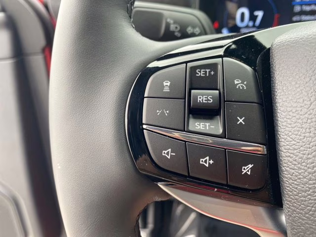 2026 Rapid Red Metallic Tinted Clearcoat Ford Explorer Platinum RWD SUV