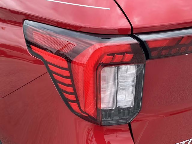 2026 Rapid Red Metallic Tinted Clearcoat Ford Explorer Platinum RWD SUV