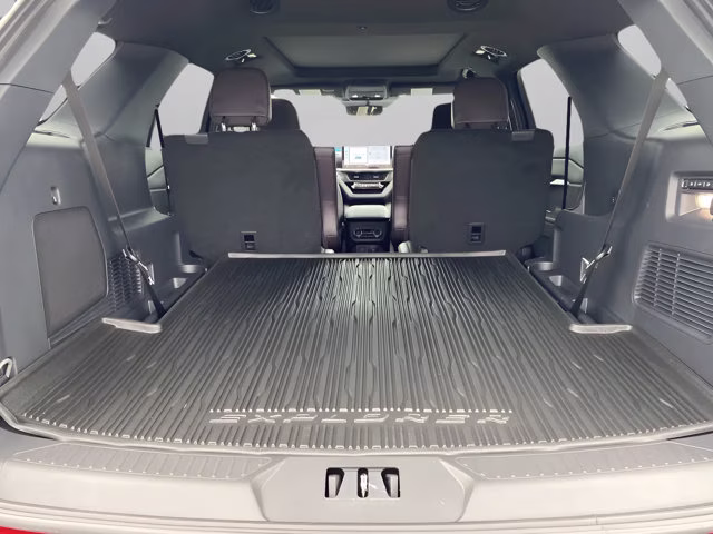 2026 Rapid Red Metallic Tinted Clearcoat Ford Explorer Platinum RWD SUV
