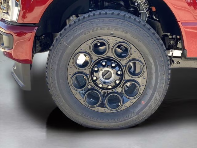 2026 Ruby Red Metallic Tinted Clearcoat Ford Super Duty F-250 SRW LARIAT 4X4 Truck