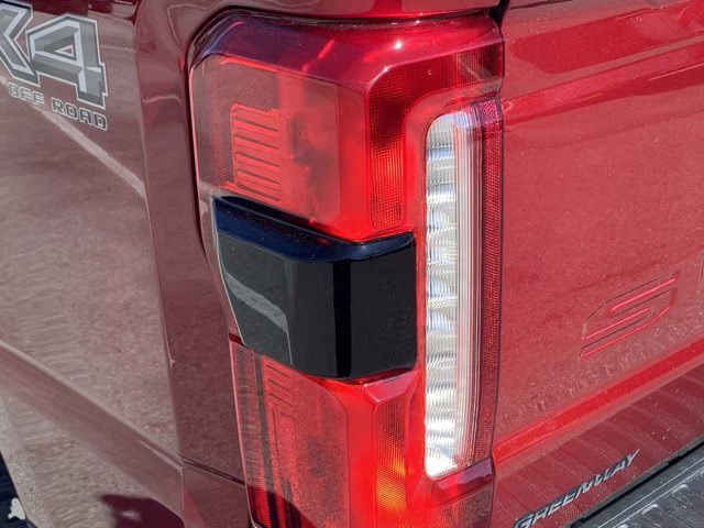 2026 Ruby Red Metallic Tinted Clearcoat Ford Super Duty F-250 SRW LARIAT 4X4 Truck