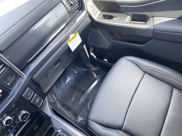 2026 Agate Black Metallic Ford Super Duty F-250 SRW LARIAT 4X4 Truck