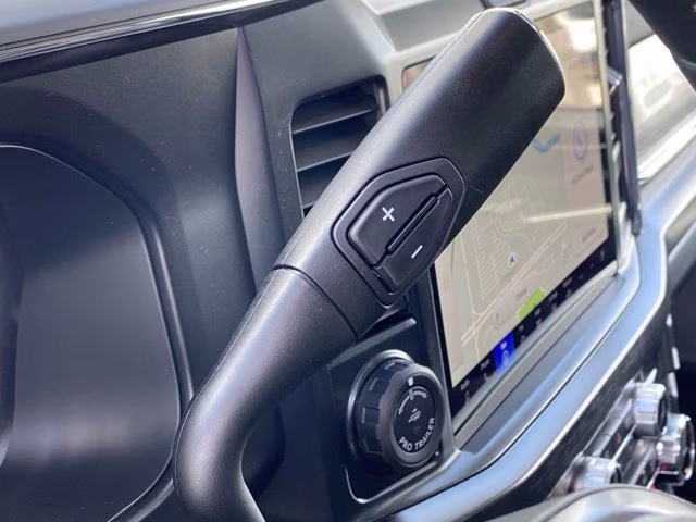 2026 Agate Black Metallic Ford Super Duty F-250 SRW LARIAT 4X4 Truck