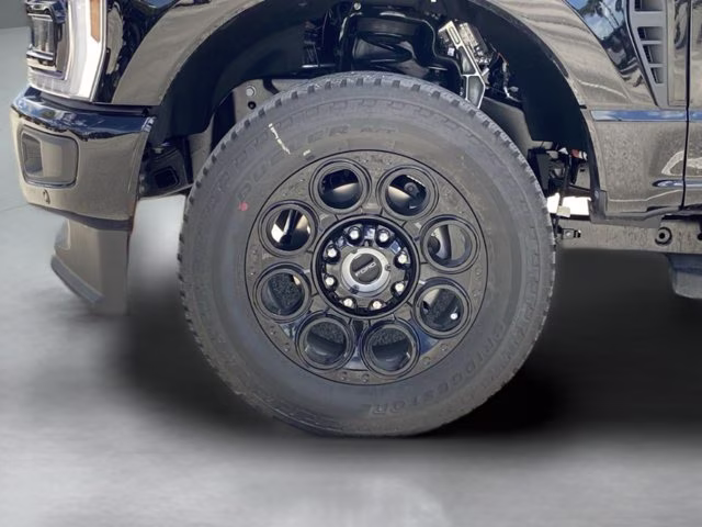 2026 Agate Black Metallic Ford Super Duty F-250 SRW LARIAT 4X4 Truck
