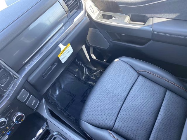 2026 Glacier Gray Metallic Tri-Coat Ford Super Duty F-350 SRW LARIAT 4X4 Truck