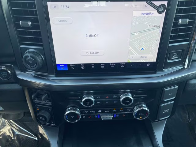 2026 Glacier Gray Metallic Tri-Coat Ford Super Duty F-350 SRW LARIAT 4X4 Truck