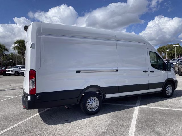 2026 Oxford White Ford Transit Cargo Van Base AWD Van