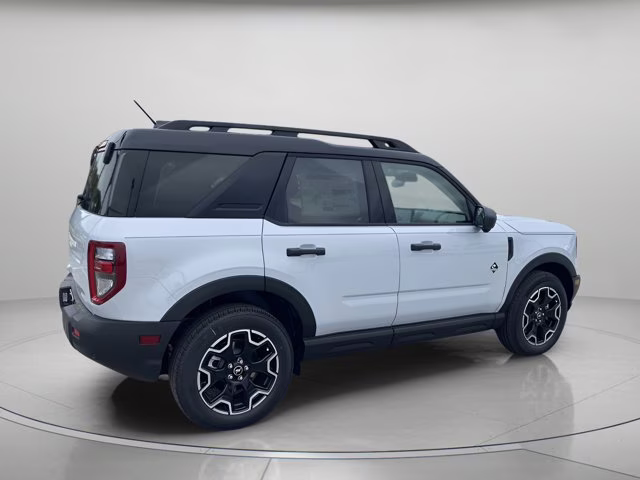 2026 Space White Metallic Ford Bronco Sport Outer Banks 4X4 SUV