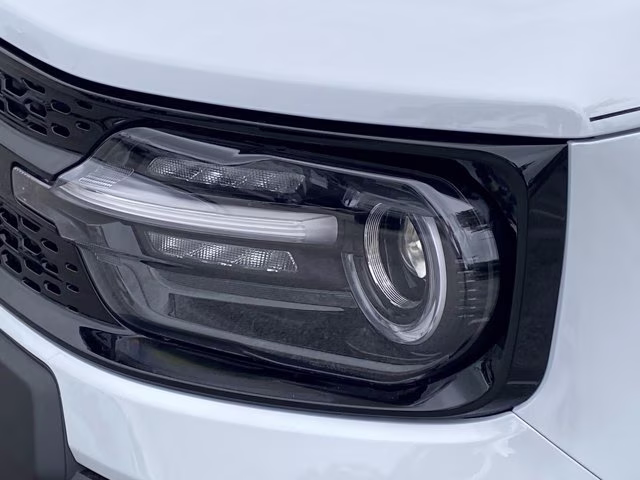 2026 Space White Metallic Ford Bronco Sport Outer Banks 4X4 SUV