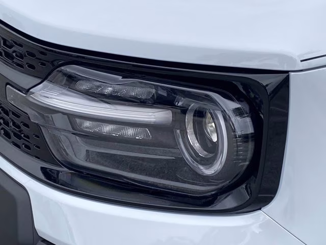 2026 Space White Metallic Ford Bronco Sport Outer Banks 4X4 SUV