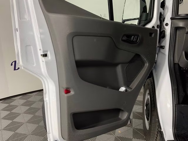 2026 Oxford White Ford Transit-250 Base RWD Van