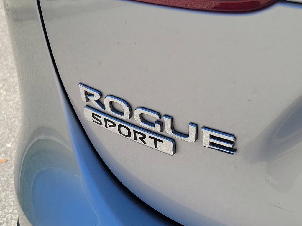 2020 Brilliant Silver Metallic Nissan Rogue Sport S FWD SUV