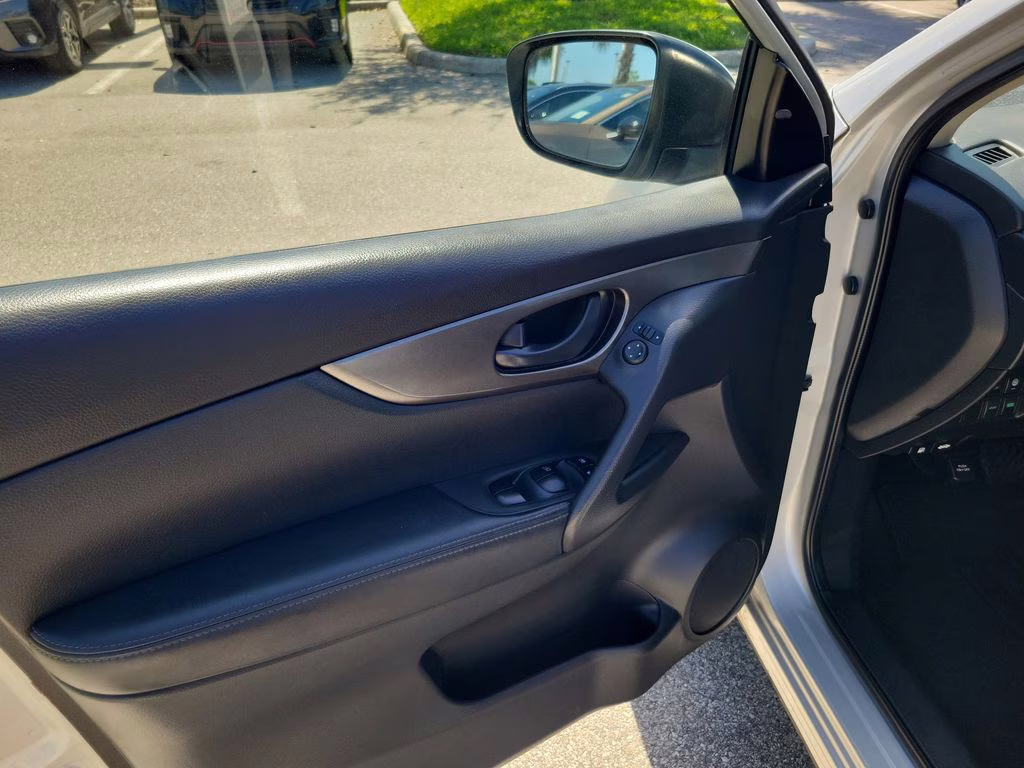 2020 Brilliant Silver Metallic Nissan Rogue Sport S FWD SUV