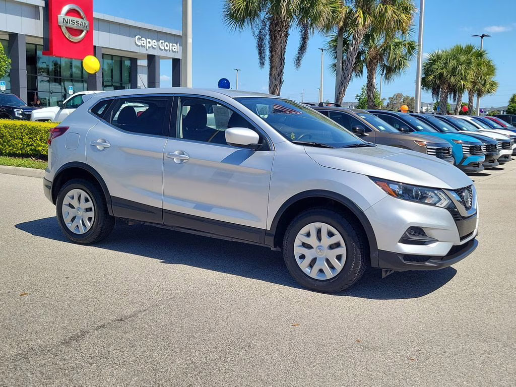 2020 Brilliant Silver Metallic Nissan Rogue Sport S FWD SUV
