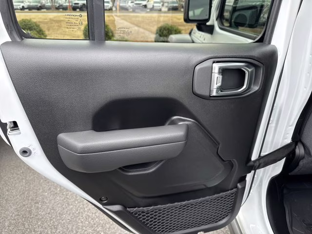 2026 Bright White Clearcoat Jeep Wrangler Willys 4X4 Convertible