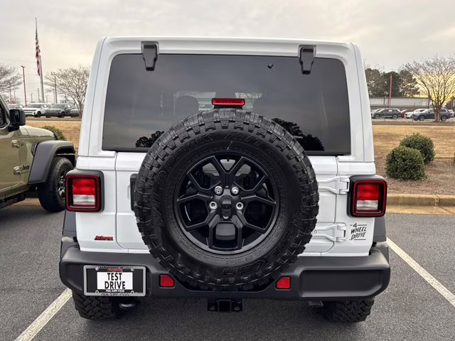 2026 Bright White Clearcoat Jeep Wrangler Willys 4X4 Convertible