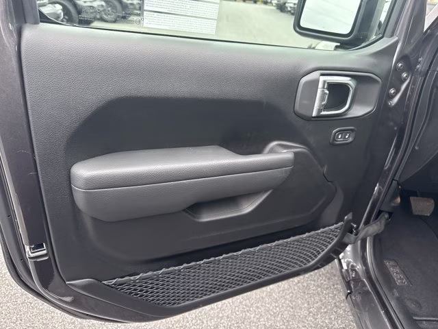 2026 Granite Crystal Metallic Clearcoat Jeep Wrangler Sport 4X4 Convertible