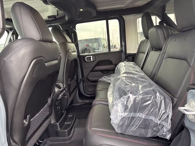 2026 Anvil Clearcoat Jeep Wrangler Rubicon 4X4 Convertible