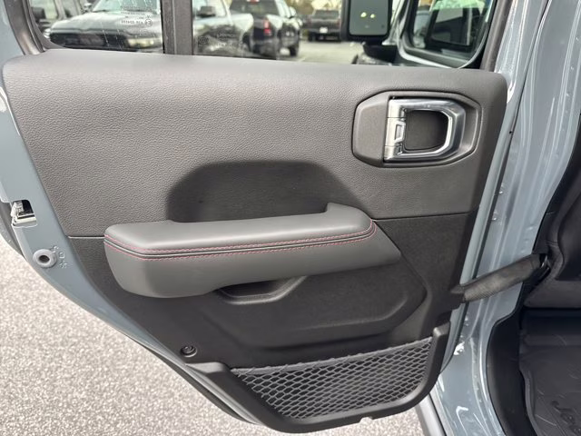 2026 Anvil Clearcoat Jeep Wrangler Rubicon 4X4 Convertible