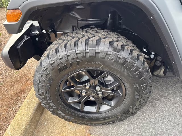 2026 Bright White Clearcoat Jeep Wrangler Willys 4X4 Convertible