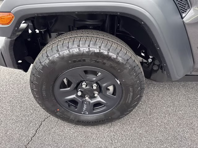 2026 Granite Crystal Metallic Clearcoat Jeep Wrangler Sport 4X4 Convertible