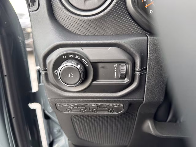 2026 Anvil Clearcoat Jeep Wrangler Rubicon 4X4 Convertible