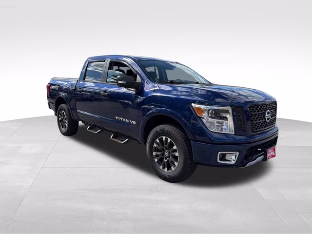 2019 Deep Blue Pearl Metallic Nissan Titan PRO-4X 4X4 Truck