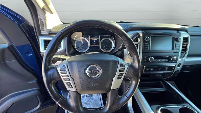 2019 Deep Blue Pearl Metallic Nissan Titan PRO-4X 4X4 Truck