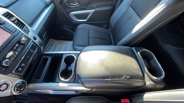 2019 Deep Blue Pearl Metallic Nissan Titan PRO-4X 4X4 Truck