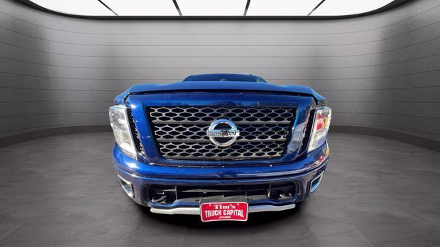 2019 Deep Blue Pearl Metallic Nissan Titan PRO-4X 4X4 Truck