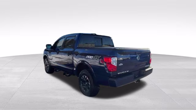 2019 Deep Blue Pearl Metallic Nissan Titan PRO-4X 4X4 Truck