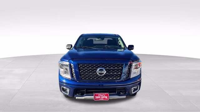 2019 Deep Blue Pearl Metallic Nissan Titan PRO-4X 4X4 Truck