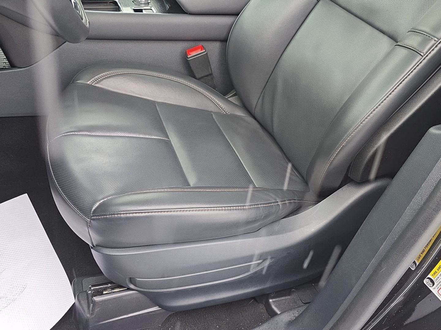 2025 Infinite Black Metallic Clearcoat Lincoln Aviator Premiere AWD SUV