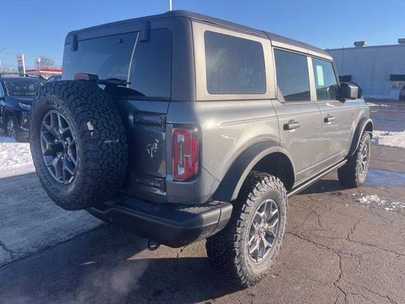 2025 Carbonized Gray Metallic Ford Bronco Badlands 4X4 SUV